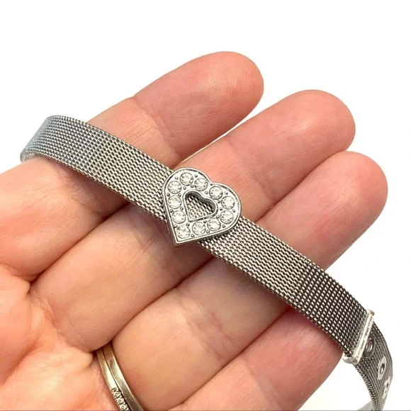 $3/20 Mesh Wristband Rhinestone Heart Charm Bracelet - Picture 3 of 8